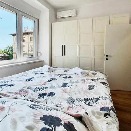 Stross 1 Bdrm Apartment Rijeka Exterior photo