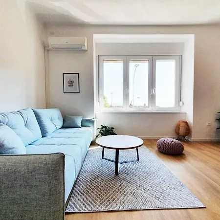 Stross 1 Bdrm Apartment Rijeka Exterior photo