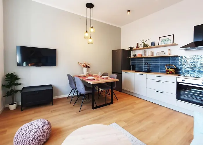 Stross 1 Bdrm Apartment Rijeka